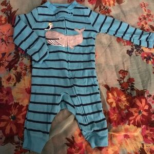 Whale baby outfit 🐋